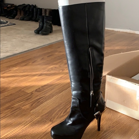 Nine West boots - Picture 1 of 2